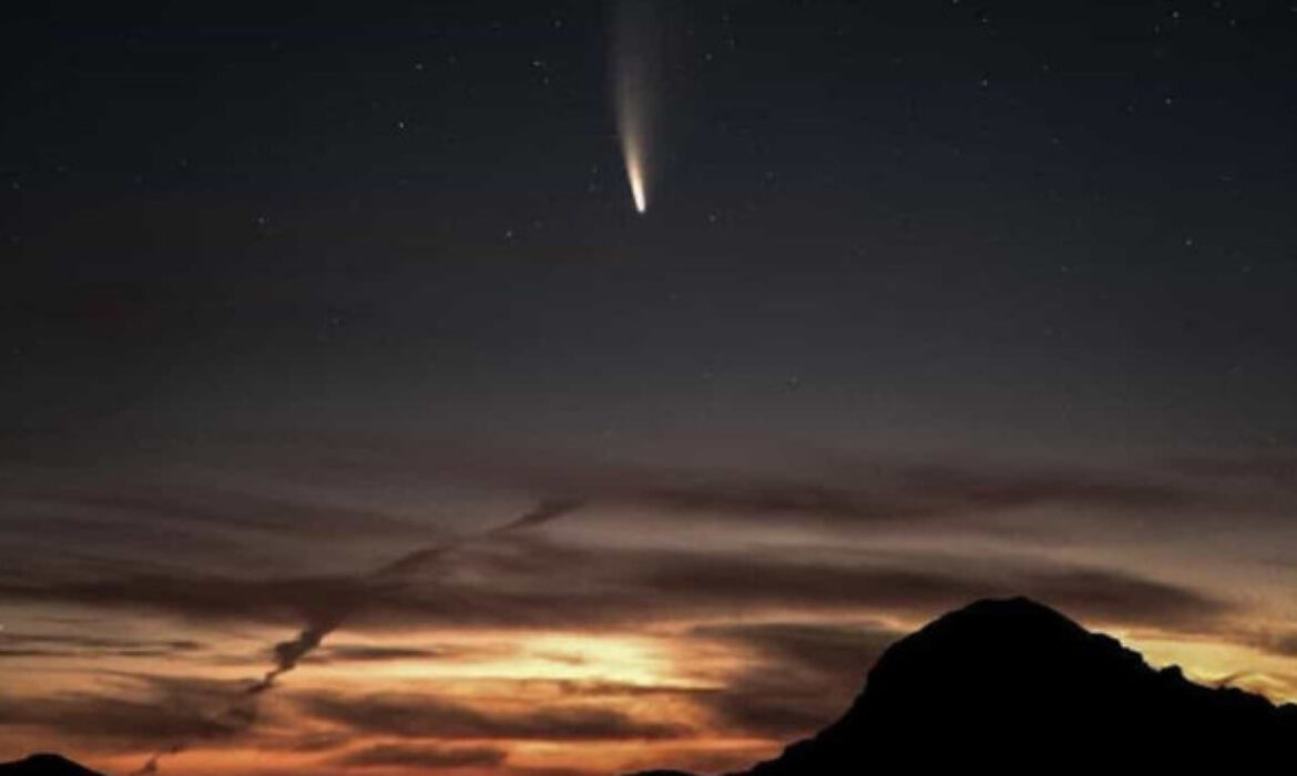 ‘Cometa do Diabo’ será visível da Terra nas próximas semanas; saiba como observar
