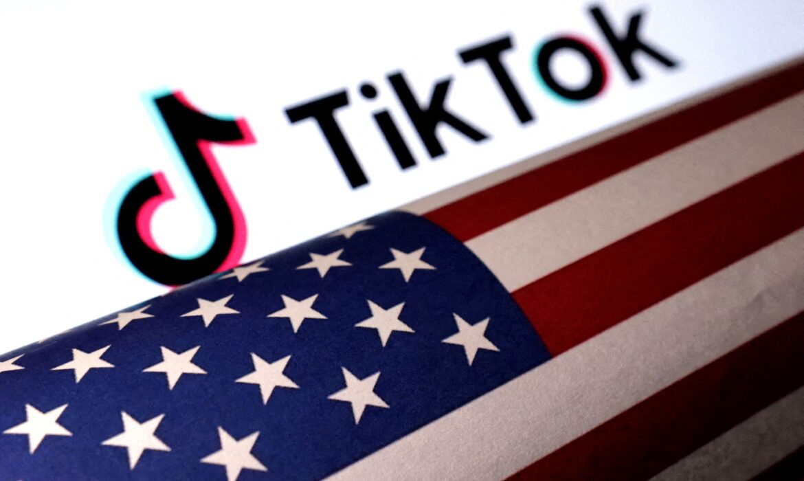 TikTok tem audiência crucial que pode definir seu futuro nos EUA nesta segunda